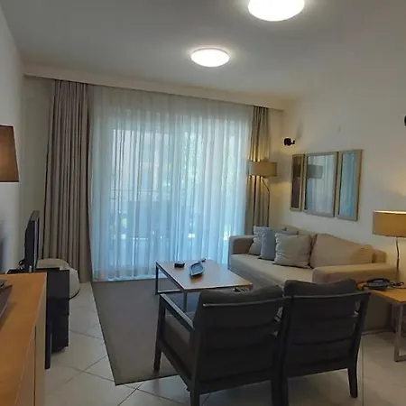 דירה Kusadasi Golf &