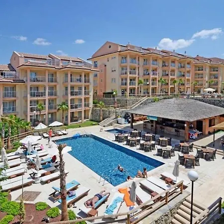 דירה Kusadasi Golf &
