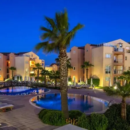 דירה Kusadasi Golf & איידן
