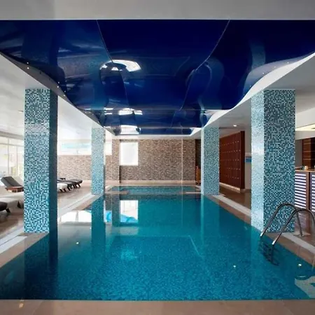 דירה Kusadasi Golf &