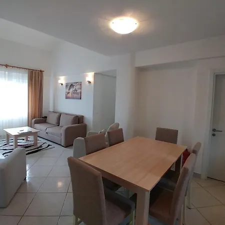 Kusadasi Golf & איידן