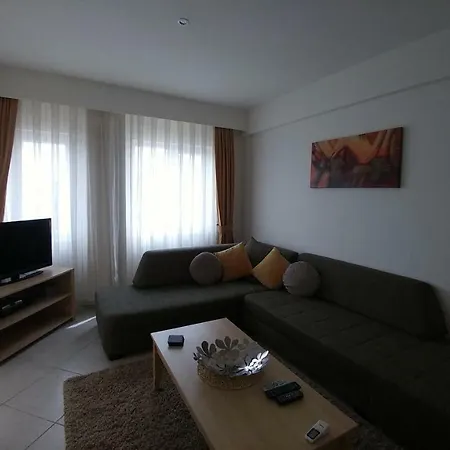 דירה Kusadasi Golf &